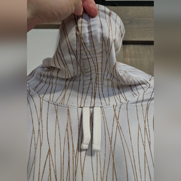 CALIA by Carrie Underwood WarmPullover Entwined Smooth Silver.Sweatshirt. Size S - Picture 7 of 12